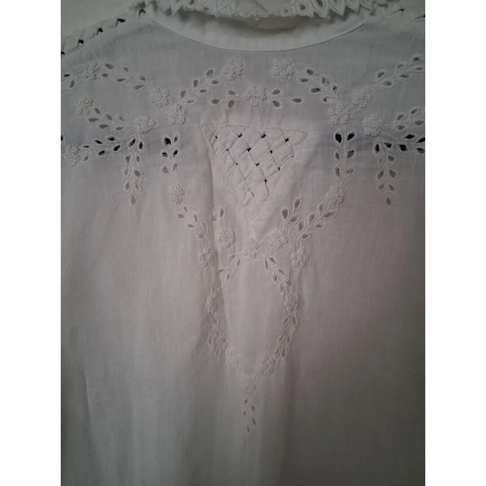 N/A this white